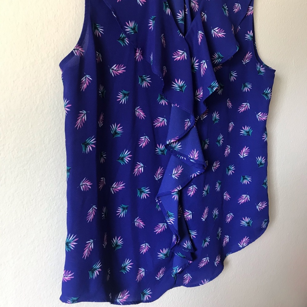 Tropical Ruffle Blouse Size L - Picture 2 of 6
